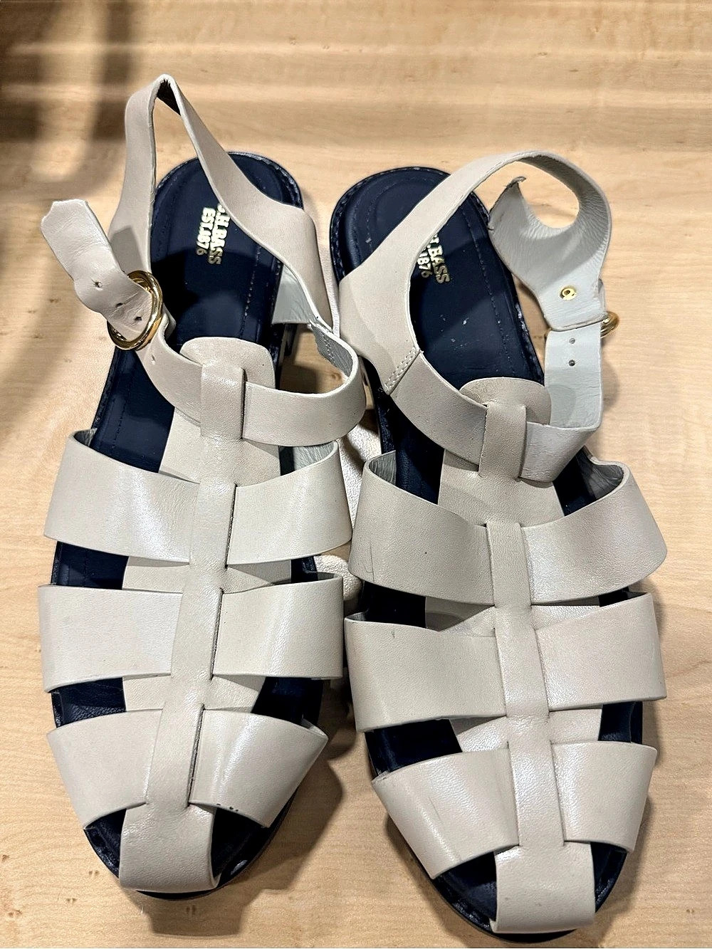 G.H. Bass Leather Fisherman Sandals Cream US 9.5